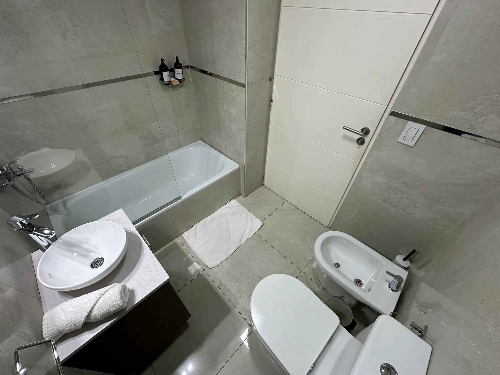 Excelente estudio con piscina en casco histórico 9