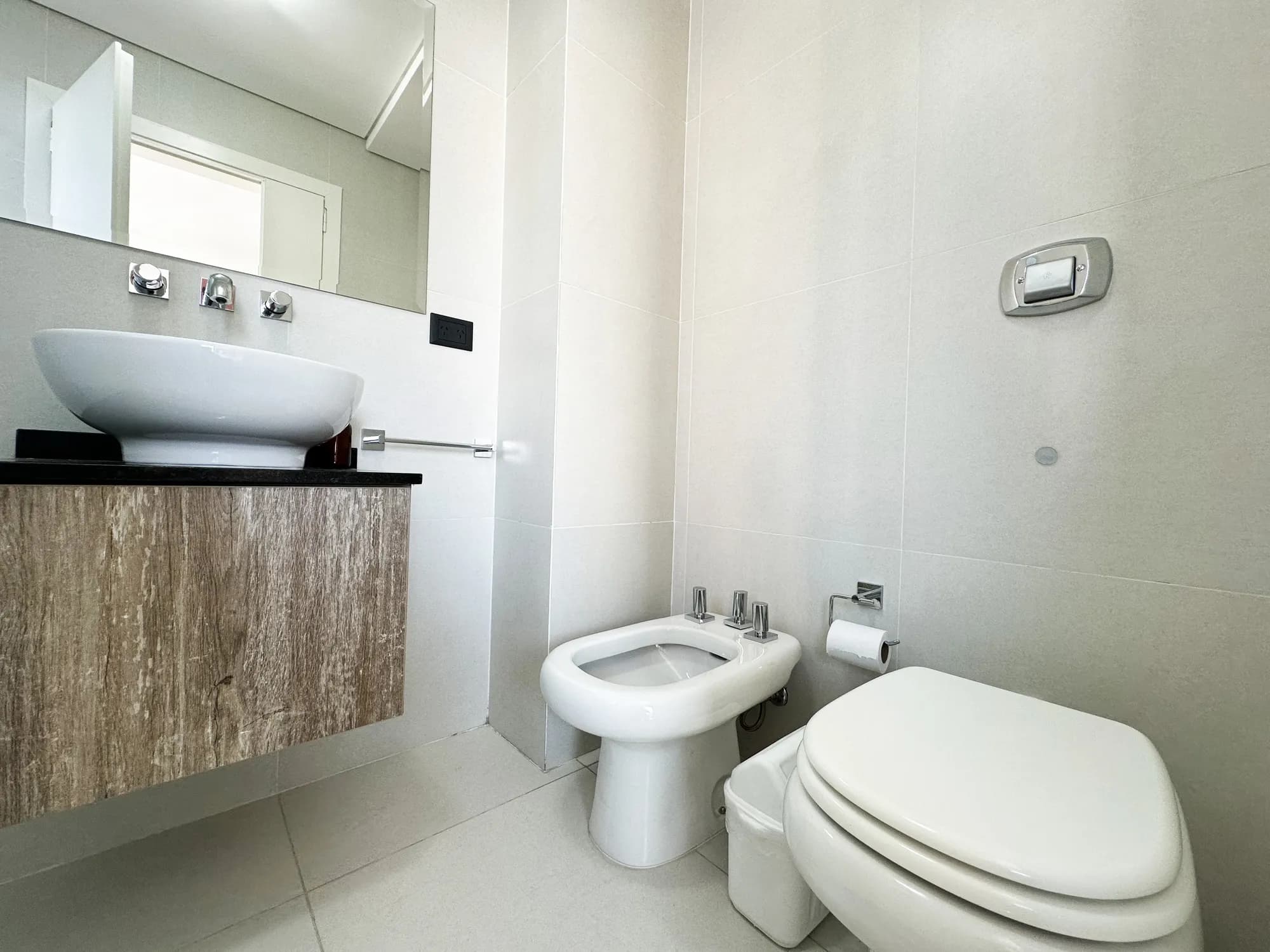 Paraíso en Las Cañitas - 2 amb, baño y toilette 14